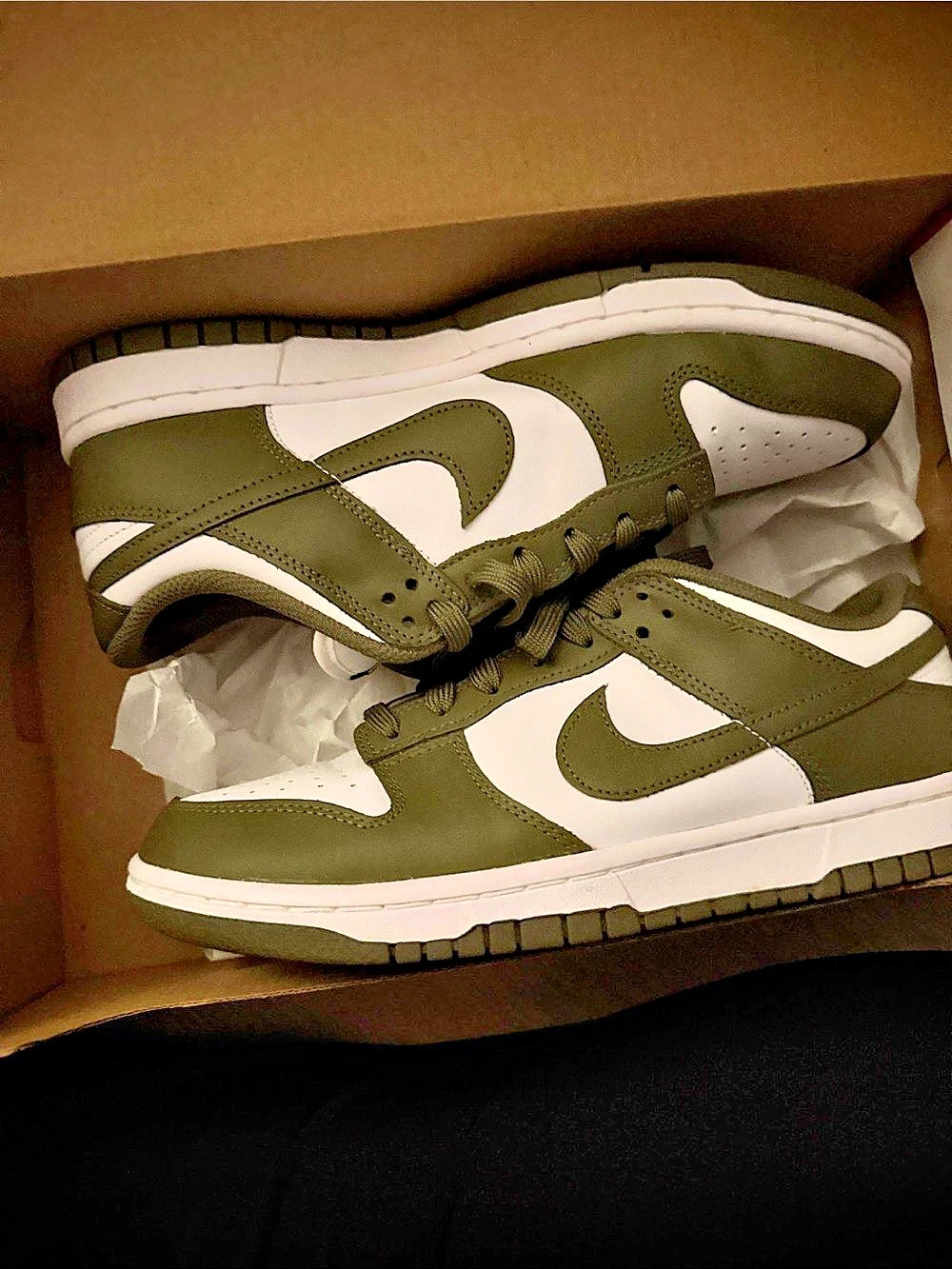 Nike Dunk Low Green & White US 9 Like New